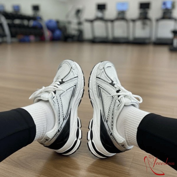 Zapatilla Mujer PG24323